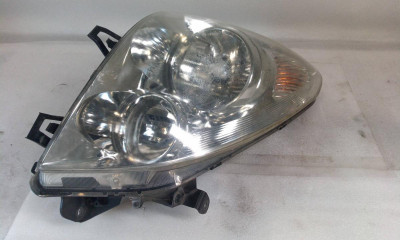 FARO DERECHO, TOYOTA, COROLLA VERSO (R1)