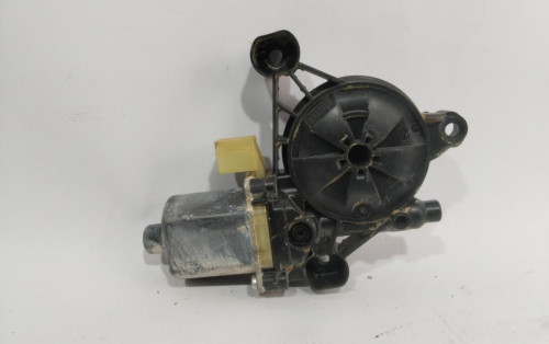 MOTOR ELEVALUNAS TRASERO DERECHO AUDI A4 AVANT (8W5) 