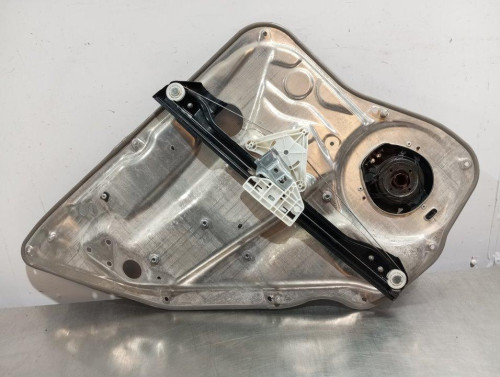  ELEVALUNAS TRASERO DERECHO Mercedes-Benz CLASE C (BM 204) BERLINA 