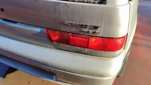  SUZUKI SWIFT BERLINA (SF/MA) 