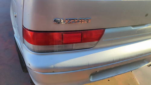  SUZUKI SWIFT BERLINA (SF/MA) 