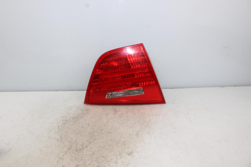 PILOTO TRASERO IZQUIERDO INTERIOR BMW SERIE 3 TOURING (E91) 