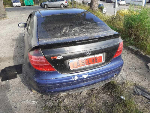 MERCEDES-BENZ CLASE C (BM 203) SPORTCOUPE — vehículo donante para recambios 