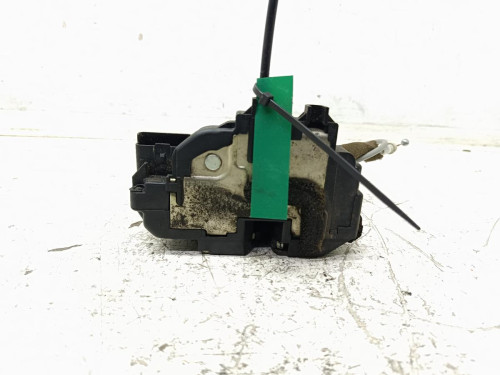 CERRADURA PUERTA DELANTERA DERECHA Nissan QASHQAI (J10) 