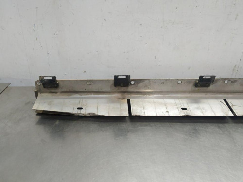  FALDON LATERAL MERCEDES-BENZ CLASE ML (BM 164) 