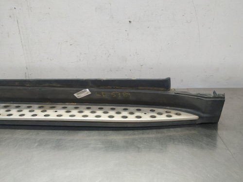  FALDON LATERAL MERCEDES-BENZ CLASE ML (BM 164) 