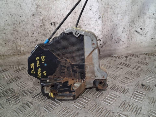 CERRADURA PUERTA DELANTERA IZQUIERDA 