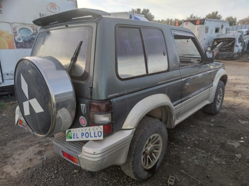  MITSUBISHI MONTERO (V20/V40) 
