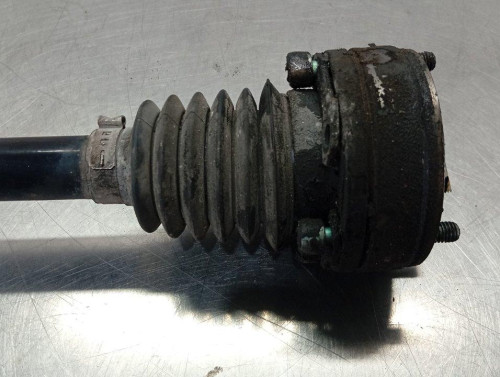 TRANSMISION DELANTERA IZQUIERDA Volkswagen POLO III BERLINA (6N2) 