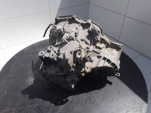 CAJA CAMBIOS Opel ZAFIRA A 