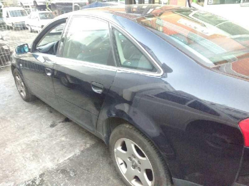  AUDI A6 BERLINA (4B2) 