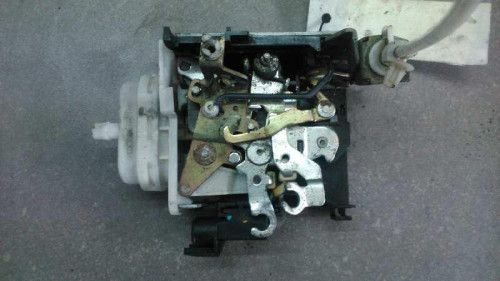  CERRADURA PUERTA DELANTERA DERECHA AUDI A8 (D2) 