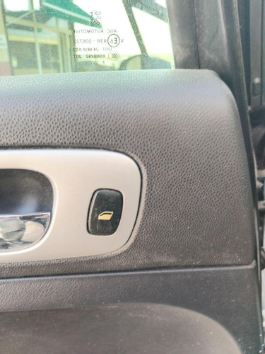 MANDO ELEVALUNAS TRASERO IZQUIERDO Peugeot 307 Break/ SW (S2)(06.2005->) Peugeot 307 Break/ SW (S2)(06.2005->) 