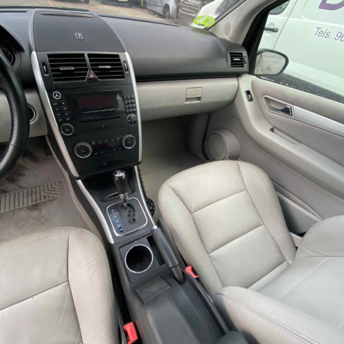 MERCEDES-BENZ CLASE A (BM 169) б/у