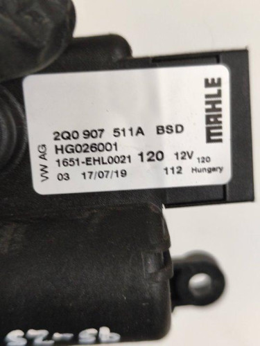 MOTOR APERTURA TRAMPILLAS CLIMATIZADOR Seat IBIZA (KJ1) 