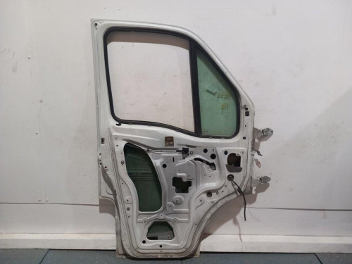  PUERTA DELANTERA IZQUIERDA Renault MASTER II FASE 2 FURGÓN 