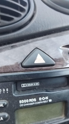 WARNING Ford Focus Familiar (CAK)(1998->)