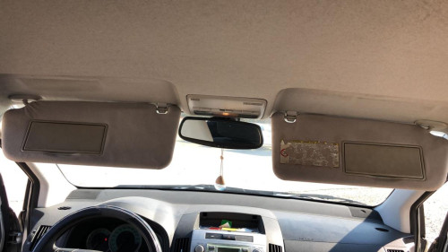 TOYOTA COROLLA VERSO (R1) — vehículo donante para recambios 