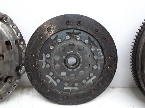 KIT EMBRAGUE Ford MONDEO BERLINA (GE) 