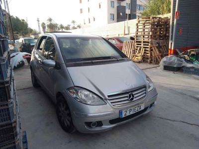 MERCEDES-BENZ CLASE A (BM 169)