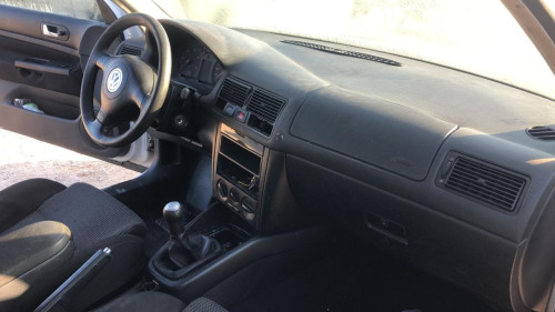 VOLKSWAGEN GOLF IV BERLINA (1J1)(10.1997) — автомобиль-донор на запчасти 