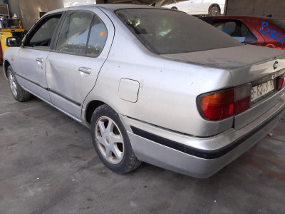 NISSAN PRIMERA BERLINA (P11)