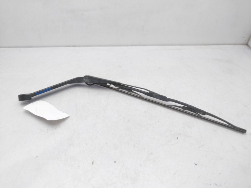 BRAZO LIMPIA TRASERO NISSAN X-TRAIL (T30) 