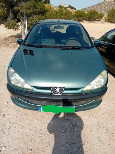 PEUGEOT 206 — автомобиль-донор на запчасти 