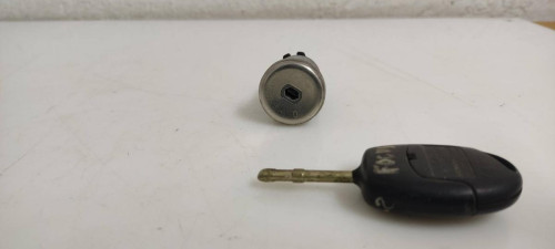 CONMUTADOR DE ARRANQUE Ford FOCUS BERLINA (CAK) 
