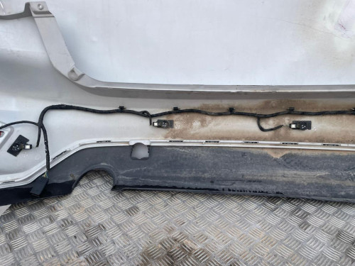 PARAGOLPES TRASERO 
