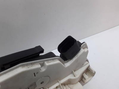 CERRADURA PUERTA DELANTERA IZQUIERDA