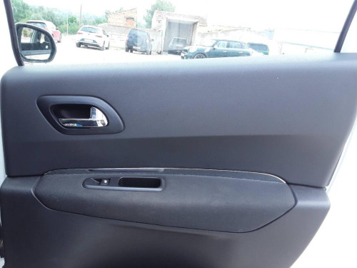 GUARNECIDO PUERTA TRASERA DERECHA PEUGEOT 3008 