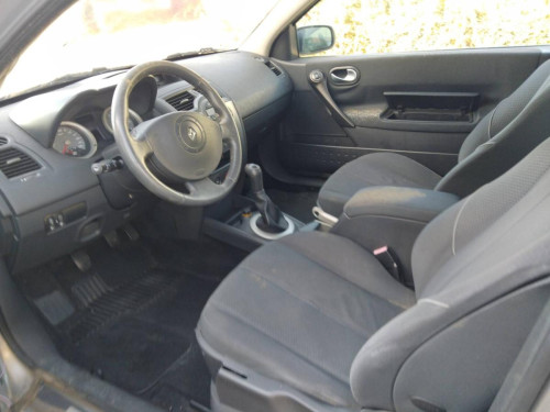 Renault Megane II Berlina 3P (10.2002->) — автомобиль-донор на запчасти 