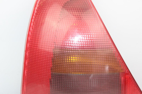 PILOTO TRASERO IZQUIERDO Renault CLIO II FASE I (B/CB0) 