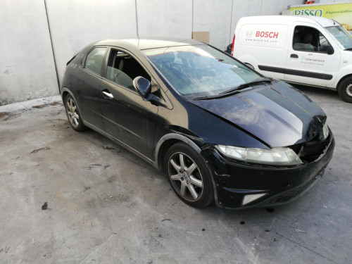 HONDA CIVIC 5 PUERTAS (FK) — vehículo donante para recambios 