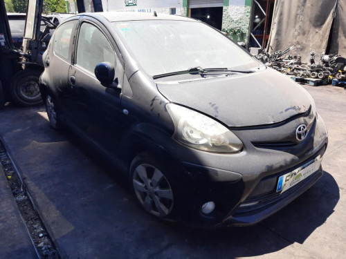 TOYOTA AYGO (KGB/WNB) — vehículo donante para recambios 