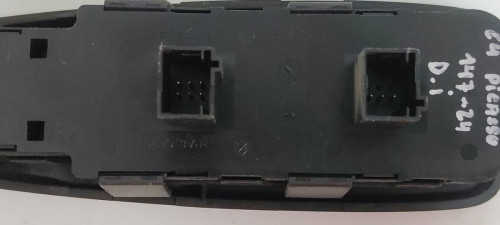 MANDO ELEVALUNAS DELANTERO IZQUIERDO Citroen C4 PICASSO 