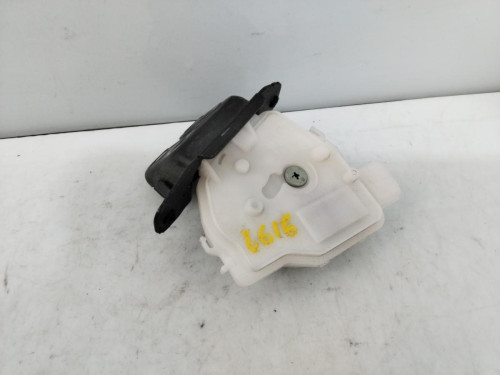 CERRADURA MALETERO / PORTON Toyota AURIS (E18) 