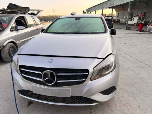  MERCEDES-BENZ CLASE A (BM 176) 