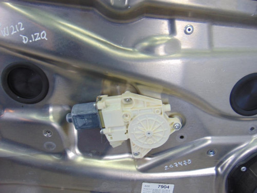  ELEVALUNAS DELANTERO IZQUIERDO Mercedes-Benz CLASE E (BM 212) LIM. 