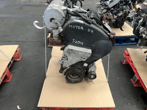  MOTOR COMPLETO 