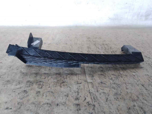SOPORTE / GUIA PUERTA CORREDERA FORD KA+ (CDU) 