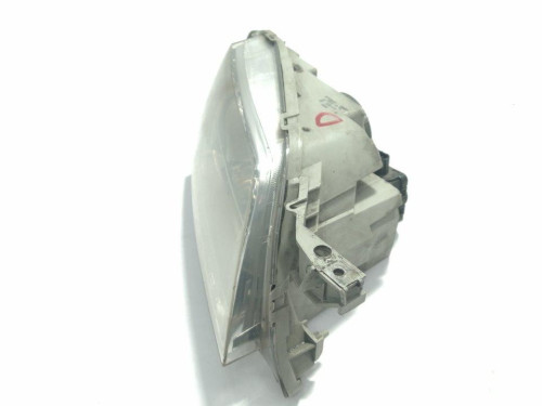  FARO DERECHO, MAZDA, PREMACY (CP) 