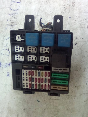  CAJA RELES / FUSIBLES HYUNDAI MATRIX (FC) 