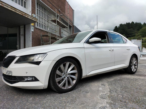  SKODA SUPERB BERLINA (3V3) 