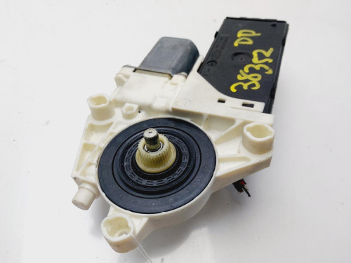 MOTOR ELEVALUNAS DELANTERO DERECHO RENAULT LAGUNA III GRANDTOUR 