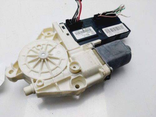 MOTOR ELEVALUNAS DELANTERO DERECHO RENAULT LAGUNA III GRANDTOUR 