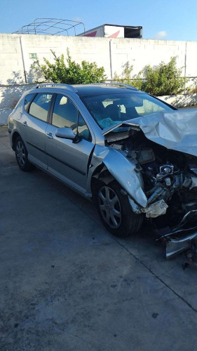 Peugeot 407 SW (05.2004->) Premium — vehículo donante para recambios 