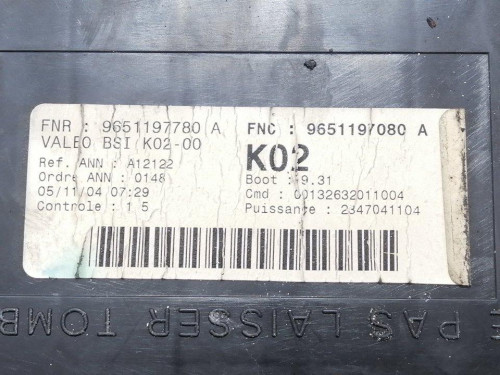  CAJA RELES / FUSIBLES Peugeot 307 (S1)(04.2001) 
