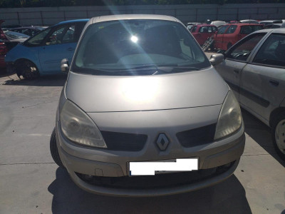 RENAULT SCENIC II (JM)